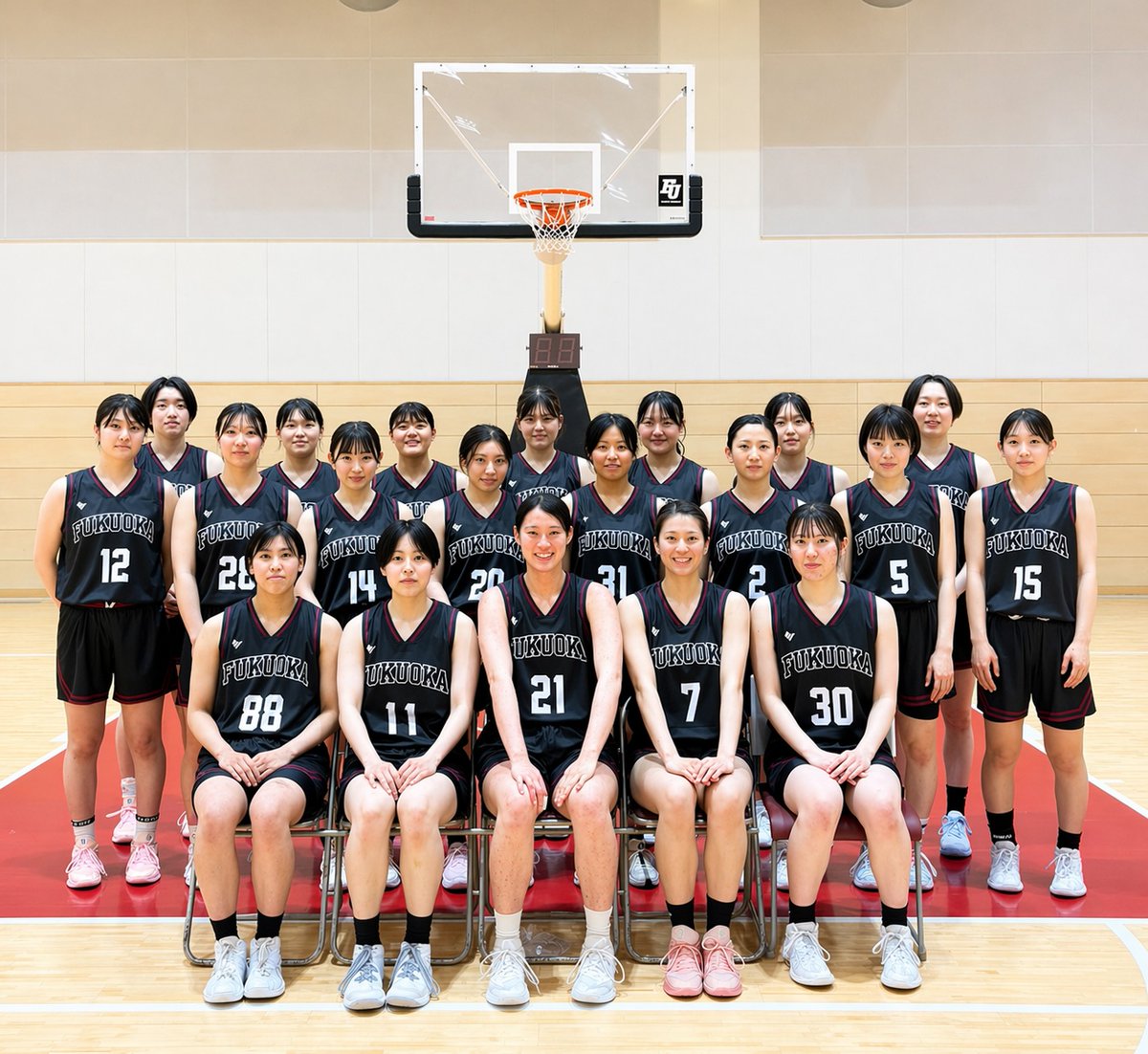 Ikuo_Komure's tweet photo. BFIVE（ビーファイブ）様より素晴らしいユニフォームをご提供いただきました😃
チーム一同、心より感謝申し上げます！
このユニフォームとともに戦っていきます🔥
@bfivebasketball #福大バスケ https://t.co/QkzLldzkgd