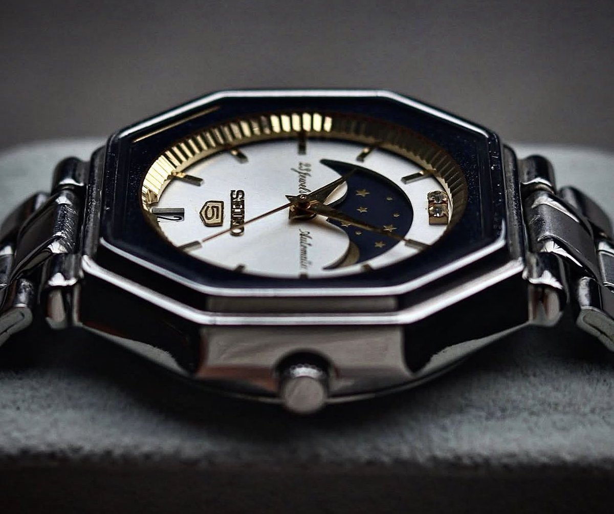 woachtung's tweet image. Seiko'nun 1986'da ürettiği, ilk ve tek otomatik moonphase modeli; 6347-5000 ☀️🌙
#vintage #seiko
