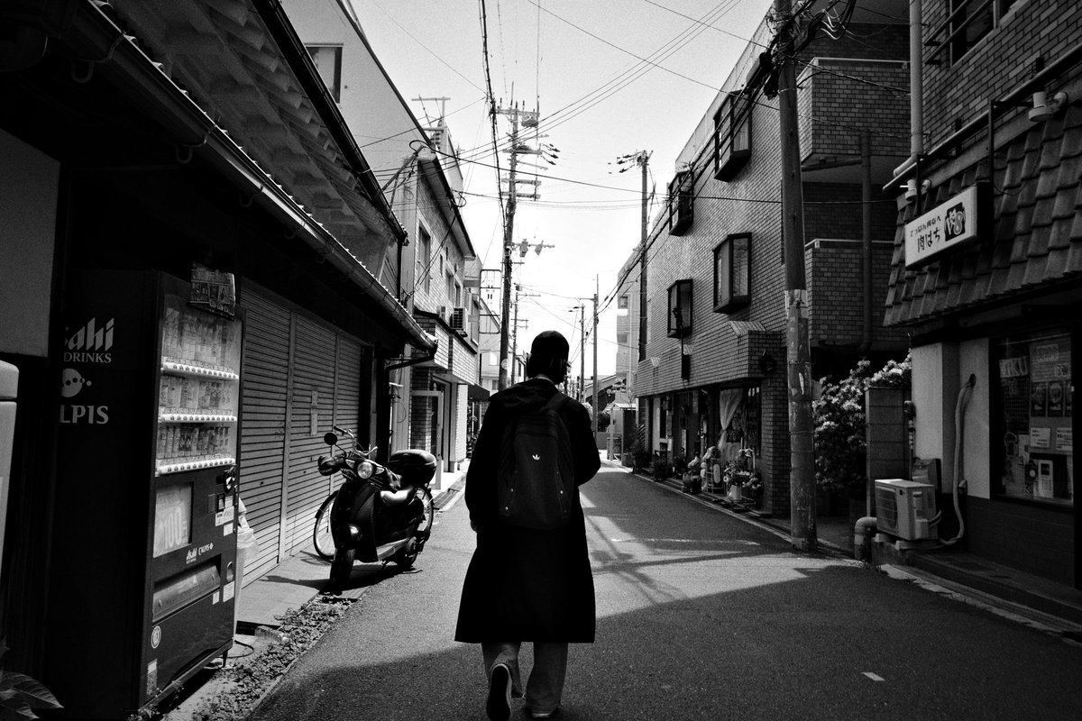 wao_camera's tweet image. 豊中から岡町へ

GRⅣ monochrome
#GR4monochrome #SnapShot 
#monochrome 
#streetsnap