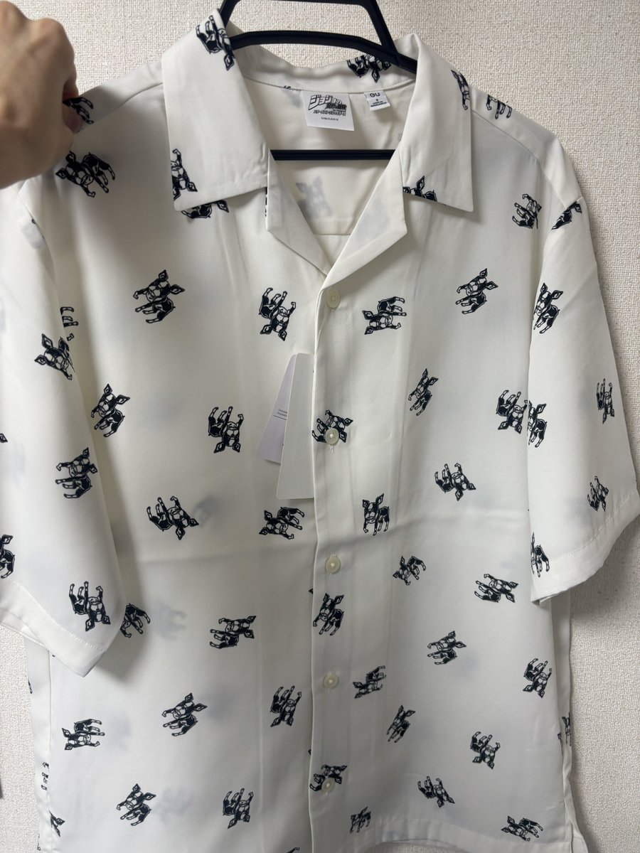 ジョジョ GUコラボのイギーシャツ無事買えました✨ Sしか残ってい