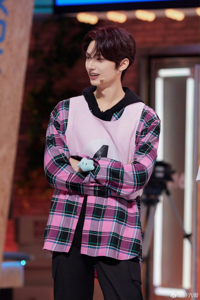 svt contents tweet media