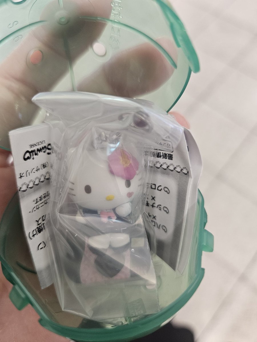 03146☆ tweet media