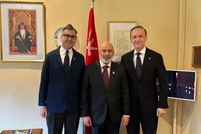 TheEnvoyGlobal's tweet photo. #Oman expands its diplomatic footprint in #Italy with a new Honorary Consulate in #Florence. 🇴🇲🇮🇹

The mission will focus on enhancing trade and cultural cooperation in the Tuscany and Emilia-Romagna regions.

Read more at: https://t.co/ImDuQtocBy https://t.co/mIwwcCjTTm