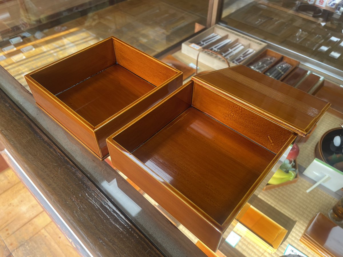 飛騨春慶塗本舗 福壽漆器店 tweet media