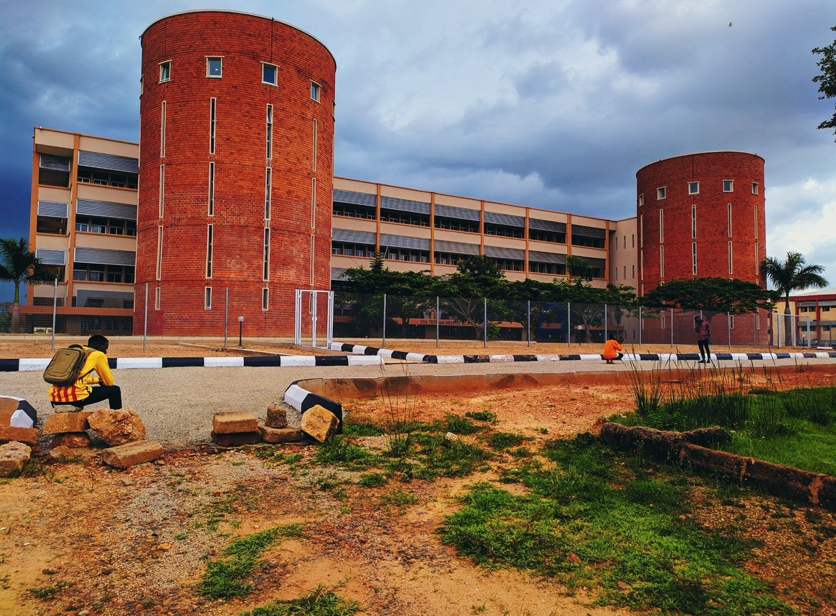 Unijos Noisemaker tweet media