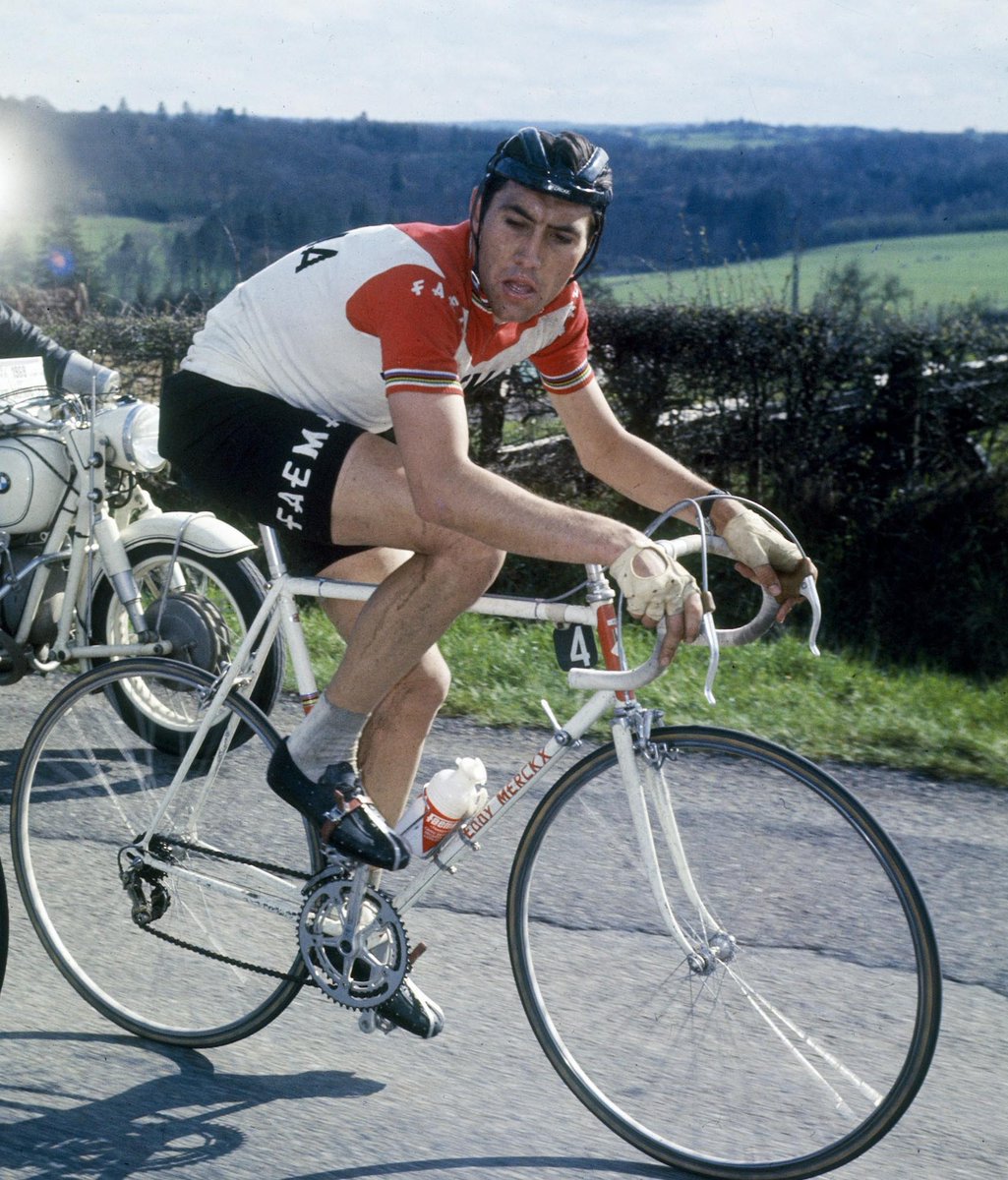 CyclingLegends1's tweet image. Eddy Merckx and Liège-Bastogne-Liège are the same. Both relentless, both timeless. Liège is the oldest monument, and Merckx its master with a record 5 wins. His first came in 1969, Britain’s Barry Hoban was right there with him to see it.

“We hit Stockeu, a brutal climb. You