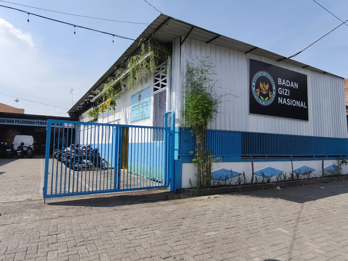Kalo akun ini bisa gajian nanti tanggal 31, w mau giveaway gambar dapur mbg.