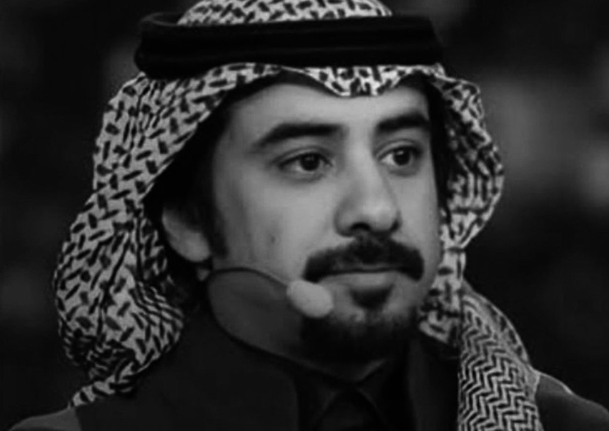 يامرخصين القصيد بدقه الشيله
ياقرب مركاضكم يابعد مركاضي

انا اعشق الشعر وأبحر في تفاصيله 
و ابشره دايم أن اغراضه أغراضي 

لاصرت عنده مايشكي من غرابيله 
تقول عمـهوج في يمنى ولد عاضــي

عذوبته سر تقديره وتبجيله 
وتركيبته اهم من موسوعه ألفاضي

-فـهد قطـنان-
