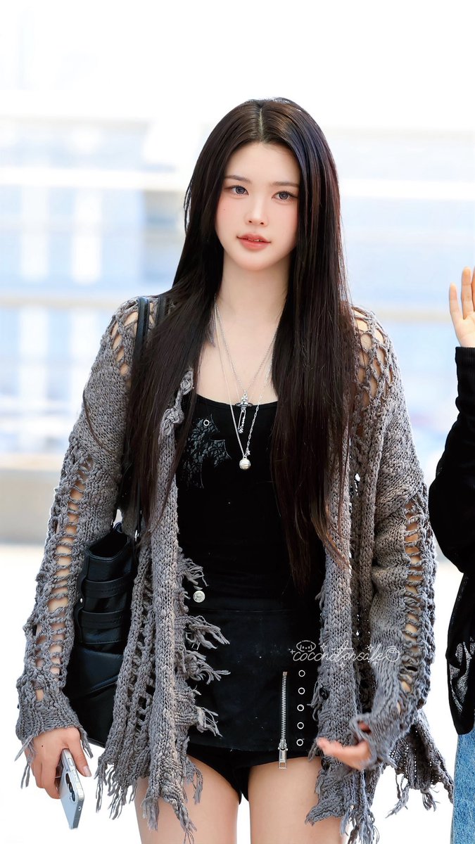 PRINCESS A-NA NEVER MISSES!