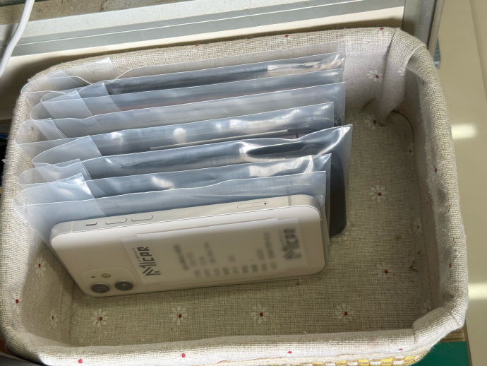 AlfredNich59034's tweet image. Unboxed my new [product name] – sleek design, better than expected! Fast delivery too  #Unboxing #FastShipping