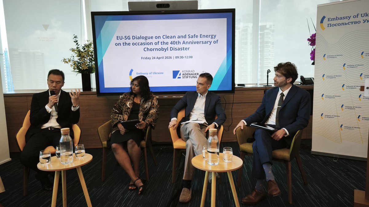 UKR Embassy in SGP tweet media