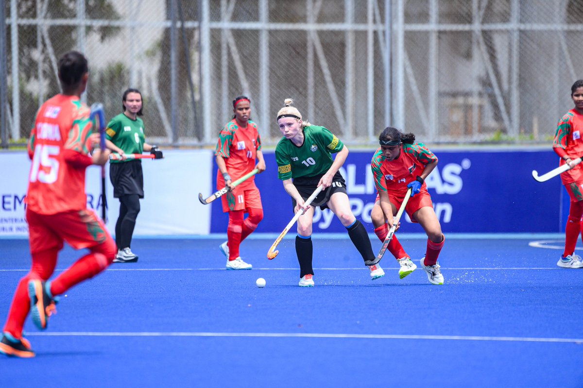 asia_hockey's tweet image. 🏑 Moments of the Match 🌟
A thrilling contest from start to finish! 🔥
Bangladesh showed great attacking intent while Uzbekistan fought hard with strong resistance throughout the game. 🇧🇩⚔️🇺🇿Key goals, intense midfield battles, 
#WomenInSports #GameOn #ThrillingMatch
