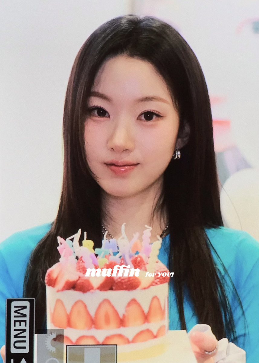 ⁎⁺˳ 𝙼𝚢 𝙻𝚒𝚝𝚝𝚕𝚎 𝑺𝒕𝒓𝒂𝒘𝒃𝒆𝒓𝒓𝒚 ᴀɴɢᴇʟ ⋆˚⋆｡ ༘ 
​​   #MYLITTLESTRAWBERRYANGEL

 생일 추카해 🫪🍓

#DreamNote #드림노트 #유아이 #YOUI