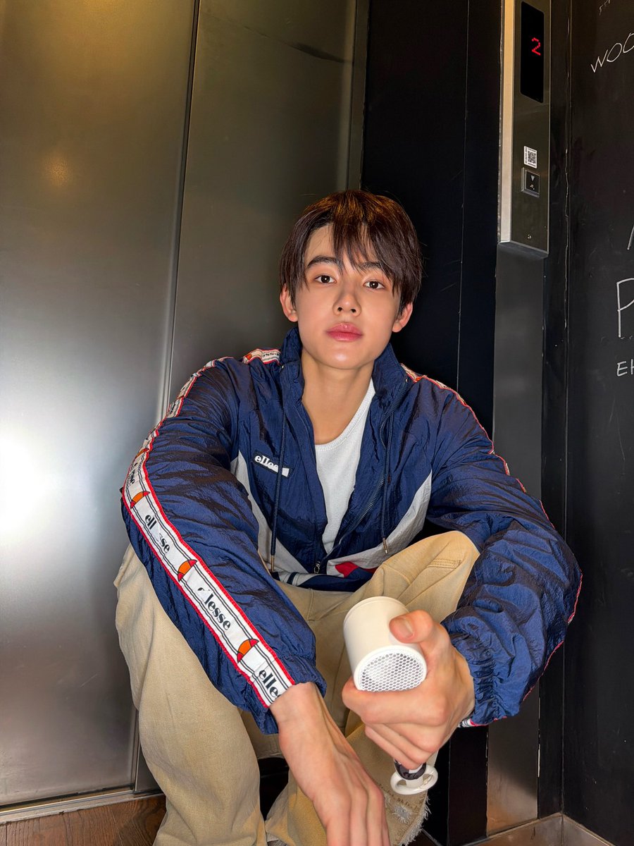 seonghyeon pics tweet media