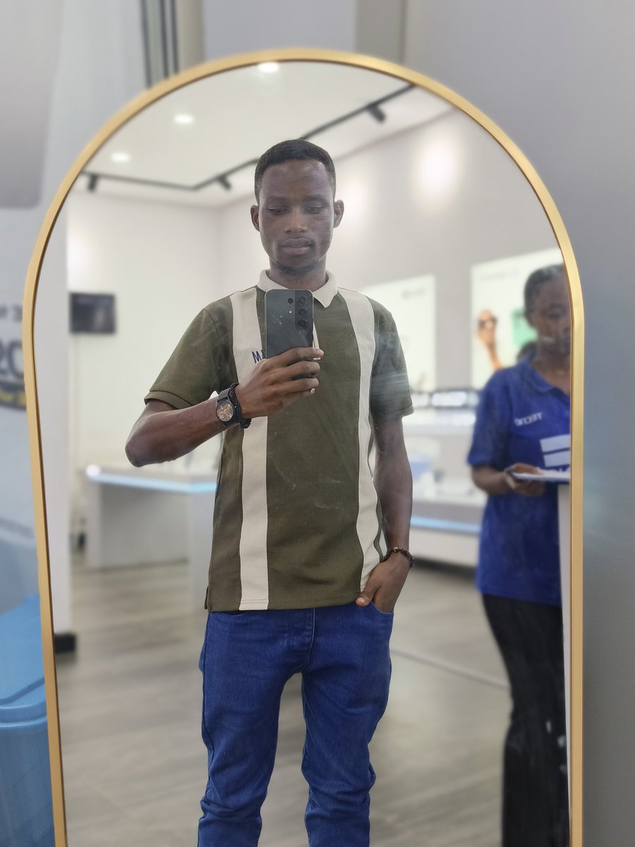 PImwendo's tweet photo. Ntucikwe n'iyi #camon50moment kuko ishobora gusiga ubaye umu Millionaire  ndabashishikariza ku joining iyi challenge, 🙏mukore kd follow kuri social media zose za @TECNOMobileRW Kuko mwe mutarakora follow murimo gucikwa peee let's join to day be awarded 🏃🏃💃💃💃
 #tecnorwanda https://t.co/nnOCQRnpNs