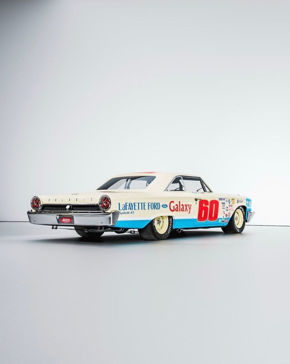 Retromania4ever's tweet image. 🇺🇸🦅 1963 #Ford Galaxie 500 #NASCAR
