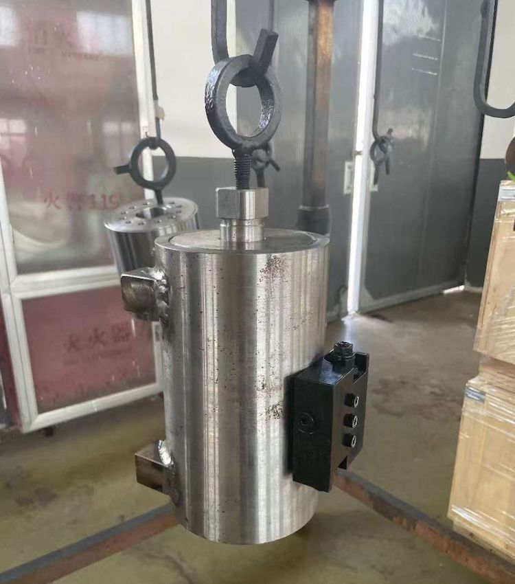 hydraulic_hon's tweet image. From raw metal to high-performance power 💪
Every detail is precision-machined to build a hydraulic actuator that delivers consistent, reliable force.
🔗 honourhyd.com
#fyp #Honour #HydraulicEngineering #PrecisionMachining #BuiltToPerform