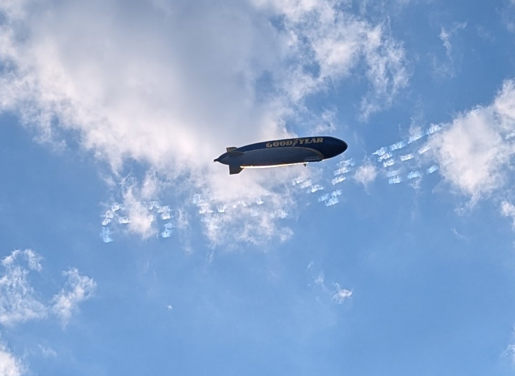 Da Bears 85 tweet media