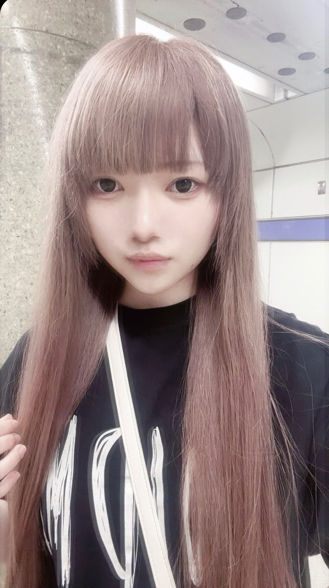 ainou___'s tweet photo. 髪色変わった❤︎
ばり可愛い https://t.co/DFVQ9DC1az