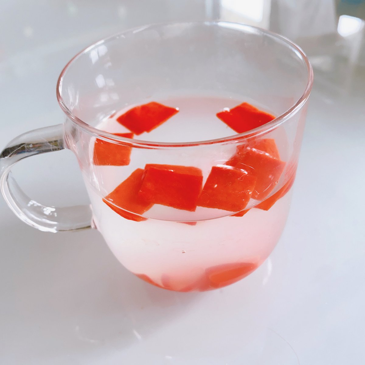 なんかアクエリとよっちゃん うまぁ