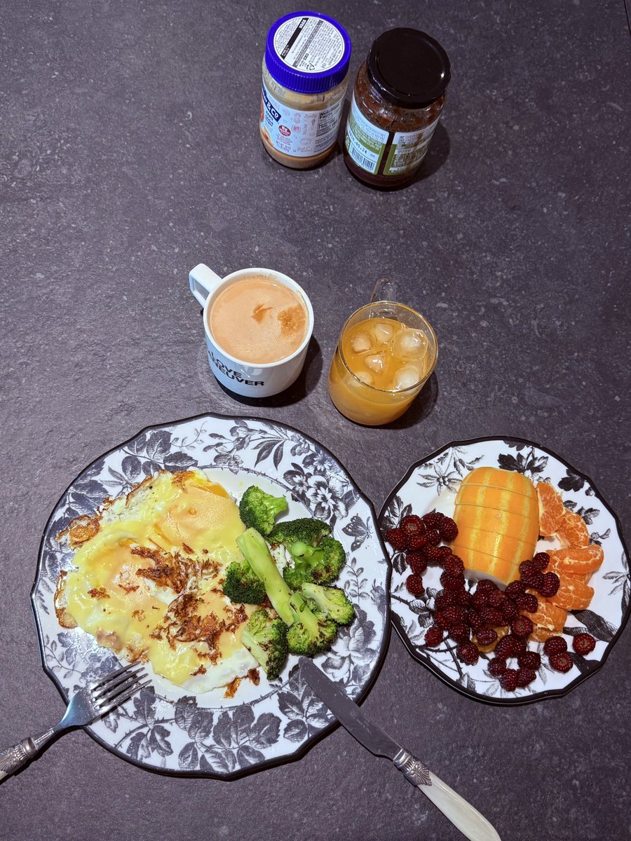 김윤아 tweet media