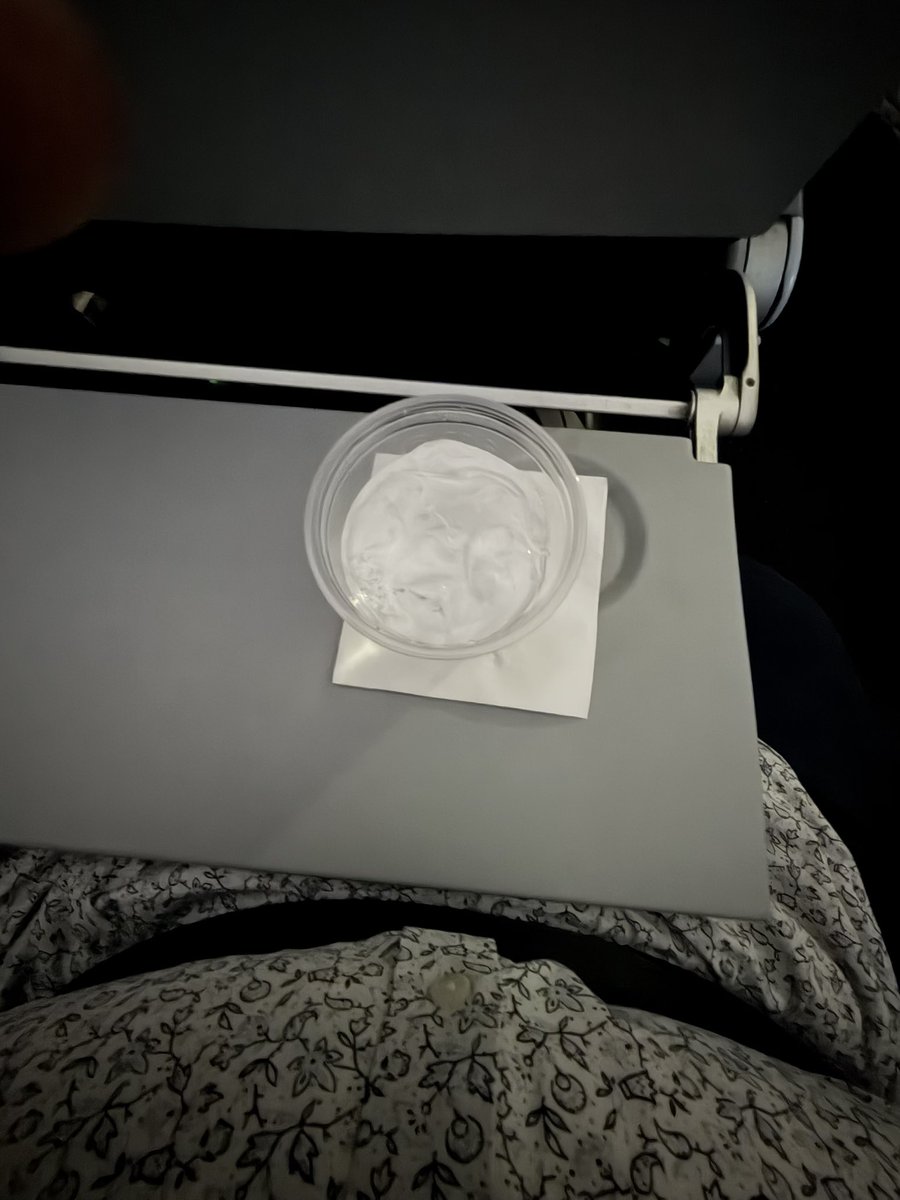 TheFirstMrChip's tweet photo. Just landed and had another first, at least a first in a while. Not only did I NOT need a belt extender on the way back, but I was able to finally comply with “please stow your tray tables” from the PA 😳🤩🤣☠️

#Mounjaro #whatmagicisthis #builtdifferent #GodDidIt https://t.co/6gmWS0Wg4t