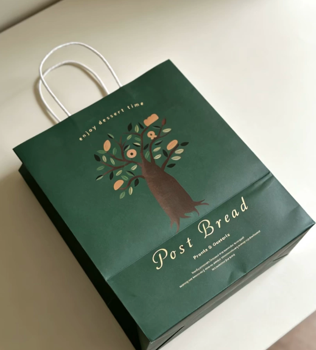 QuincyQin123's tweet image. New Product :Paper bag😍

Safe natural environmentally friendly materials make them  great alternative to plastic bags. Functional beautiful and customizable they are ideal for daily life business and creative packaging.🔥🧸
#bag #paperbag #smallbag #customized #shoppingbag