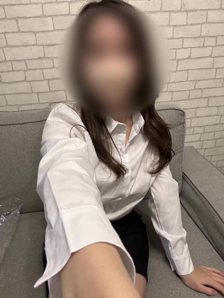 こんにちは☀️ 今日で今週も終わりですね〜 作品の公開も今日まで