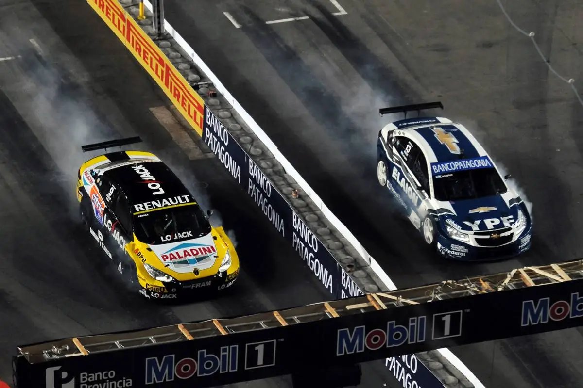 Cochismo 🏁 tweet media