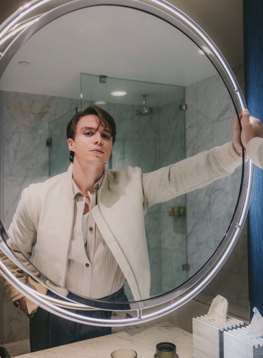 Nicholas Alexander Chavez News tweet media