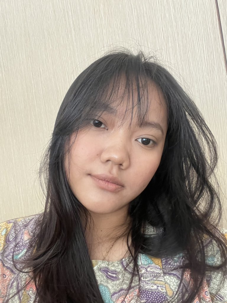 manusia cape tweet media