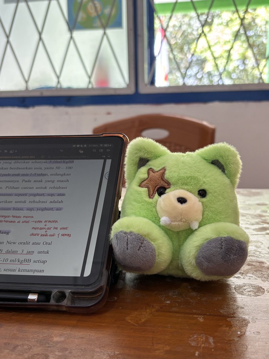 jennie ૮₍.•︤ · •︤ ₎ა tweet media