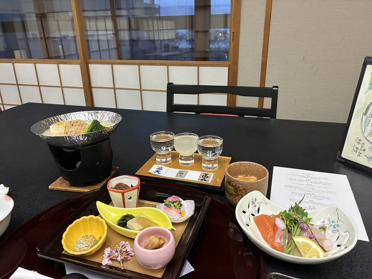 きゅりきゅり tweet media