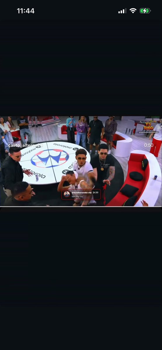 Angie Bell 🫧 tweet media