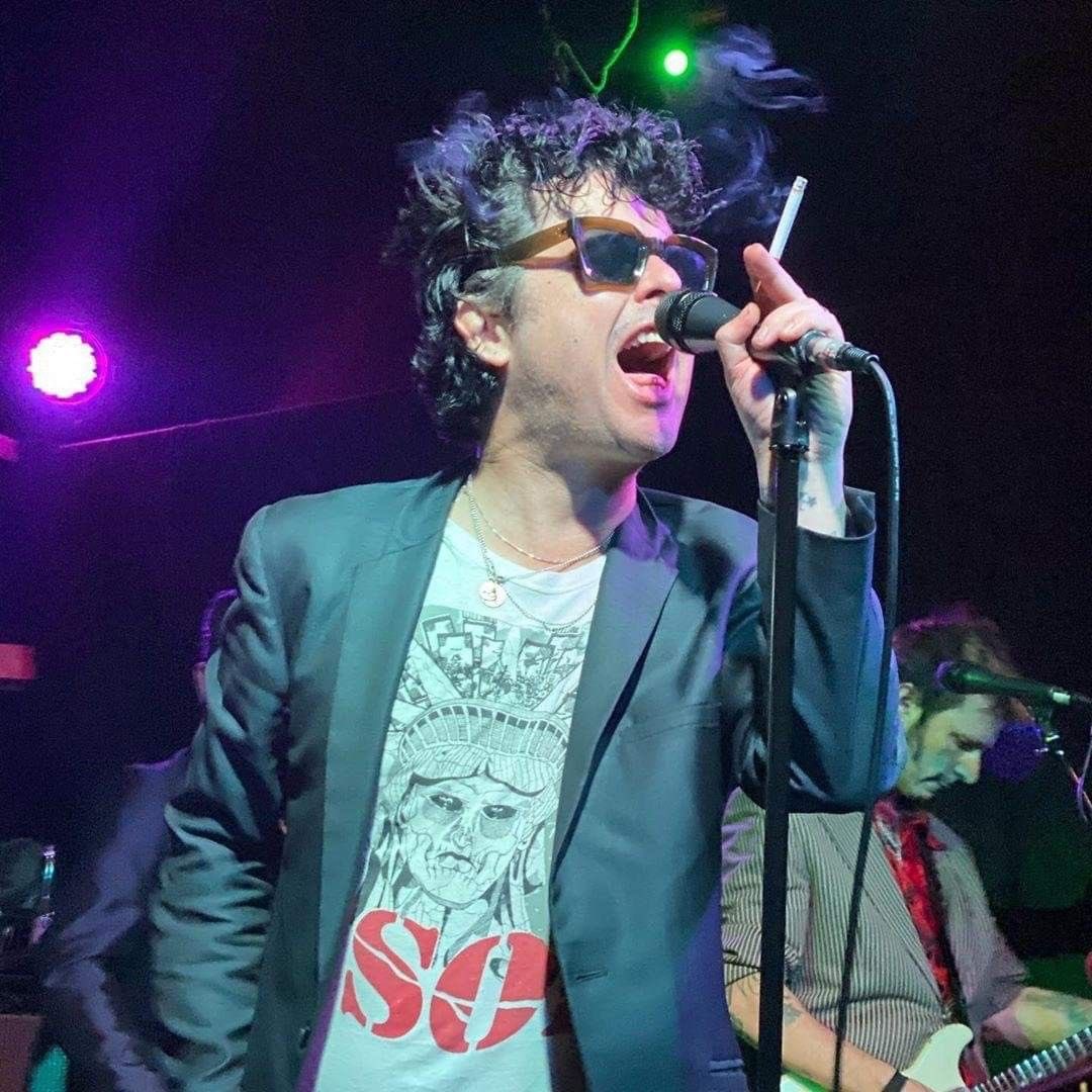 daily billie joe armstrong tweet media