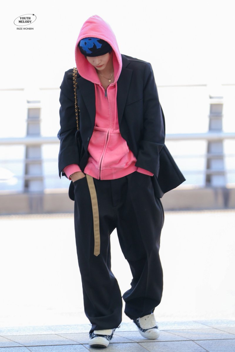 260424 ICN

오늘 스타일 좋다 🩷

#원빈 #WONBIN #ウォンビン #라이즈 #RIIZE #ライズ