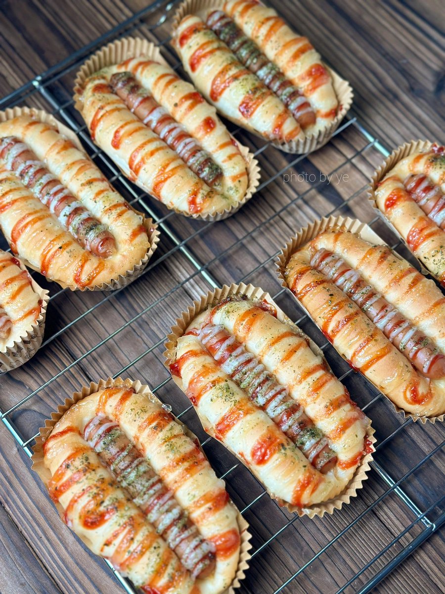 HeavyEyes tweet media