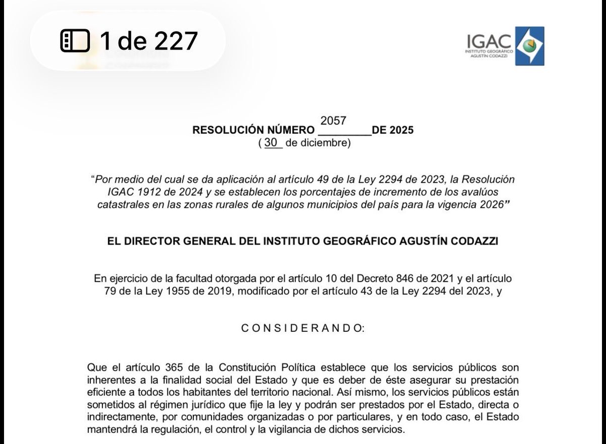 DavidMoraNar's tweet photo. Los campesinos no son idiotas, respete.

Mientras dice “exención de impuesto predial a campesinos” mantiene vigente resolución del IGAC que les expropia la tierra incrementando el avalúo catastral, base del predial, como nunca en la historia de Colombia.

Hay que ser muy cínico. https://t.co/nw0KTxZUIv
