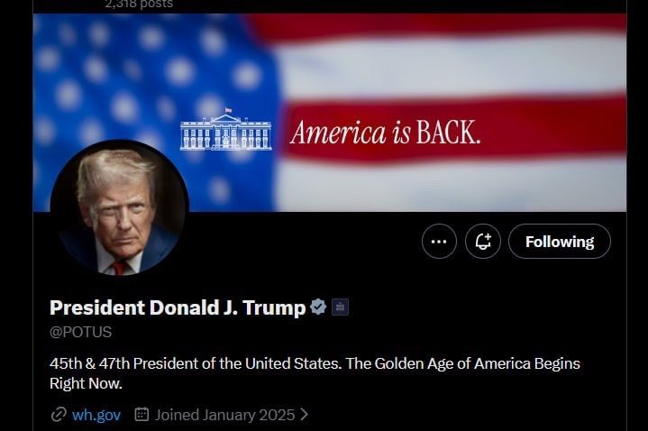 CryptoTalkMan's tweet image. HOLY SH!T

Check out @POTUS banner!

America is BACK 

$AIB

0xB3A0F70c913Aa04404BD177BE9E20B47613830B6