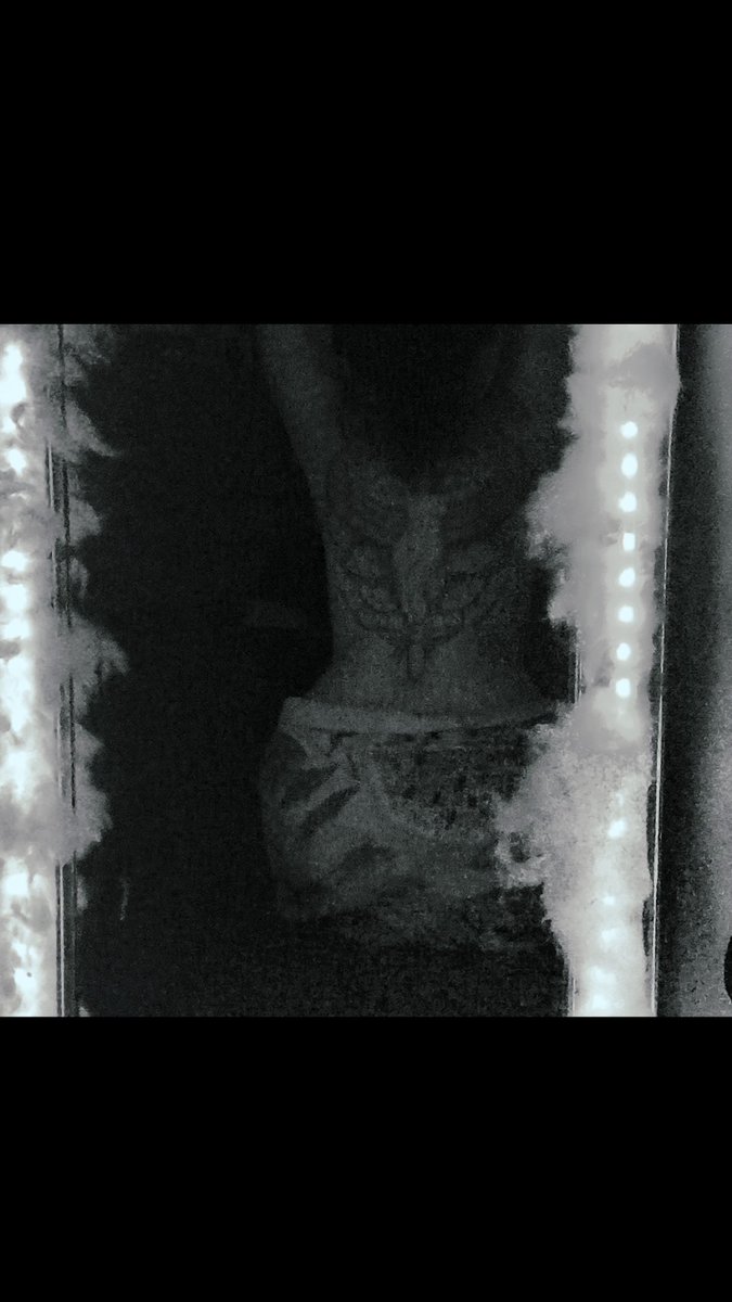 Julz Taylor tweet media