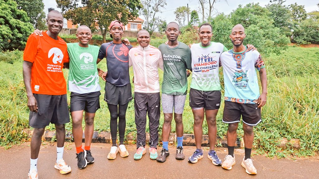 mutungomadbus's tweet image. Yesterday’s run came with a truly special moment.

As we cruised through Luzira none other than #Stephen_Kiprotich (Olympic gold medalist at the London Olympic Games 2012) happened to bump into us. 

Yes, you read that correctly😂😂
Safe to say, it was a big day for us

#MMB #FBF
