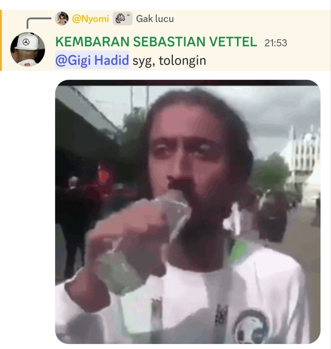 Naomi tweet media