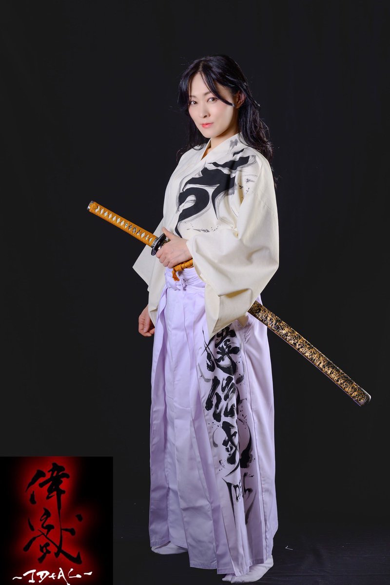 uuu16sun's tweet image. 今夜
5/3㈰放送回の収録🎙️
パーソナリティは #川渕かおり さん
@KaoriKawabuchi 
5/21㈭〜5/25㈪の #舞台
『#最果ての花』の稽古真最中
裏話や本番までの意気込みを
聞けるチャンス
応援メッセージや質問を
リプ、可能なかたはDMに
送ってください🙏
#偉伝或 @IDEAL_SAMURAI
#rp