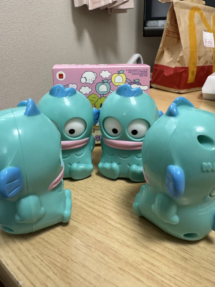 ‍ ୨୧ ayn ୨୧ tweet media