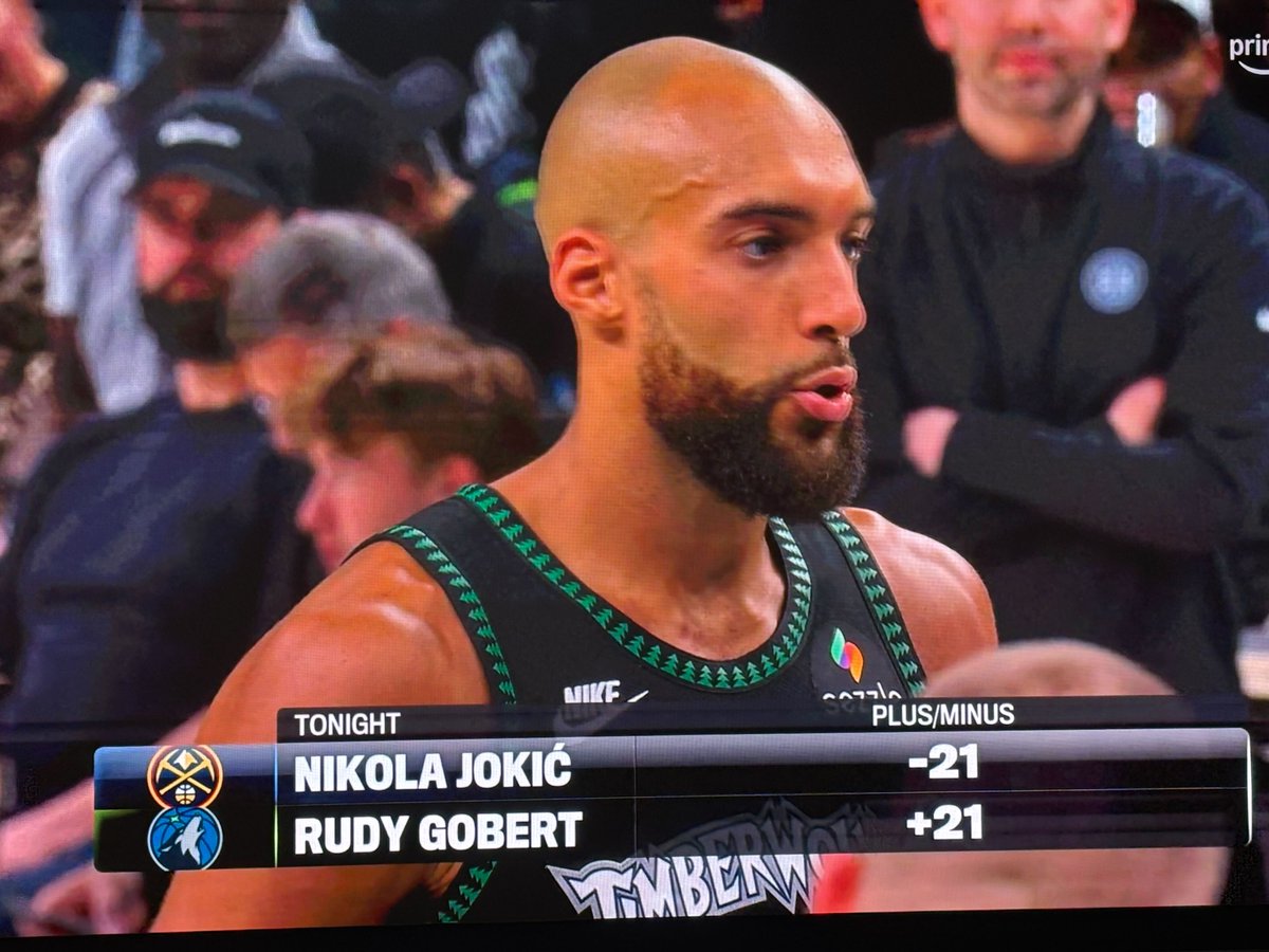 PrizePicks tweet media