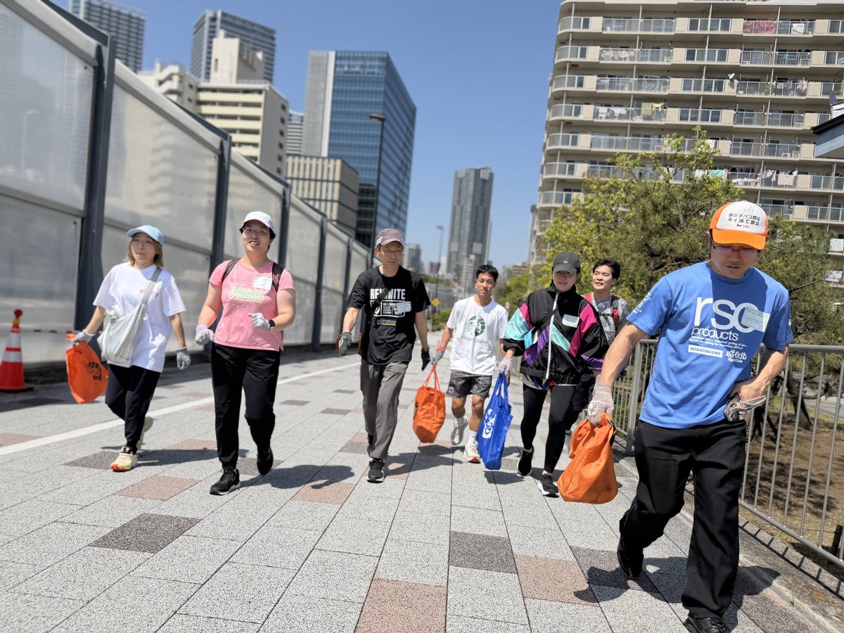 plogging_o_s's tweet photo. 26/4/11 #お豊洲 #プロギング vol.49
4月とは思えぬ陽気でしたが、楽しくプロギングできました!風が気持ち良いですね
@PloggingJapan
#plogging
#プロギング
#plogga https://t.co/CsiDcCFzCh