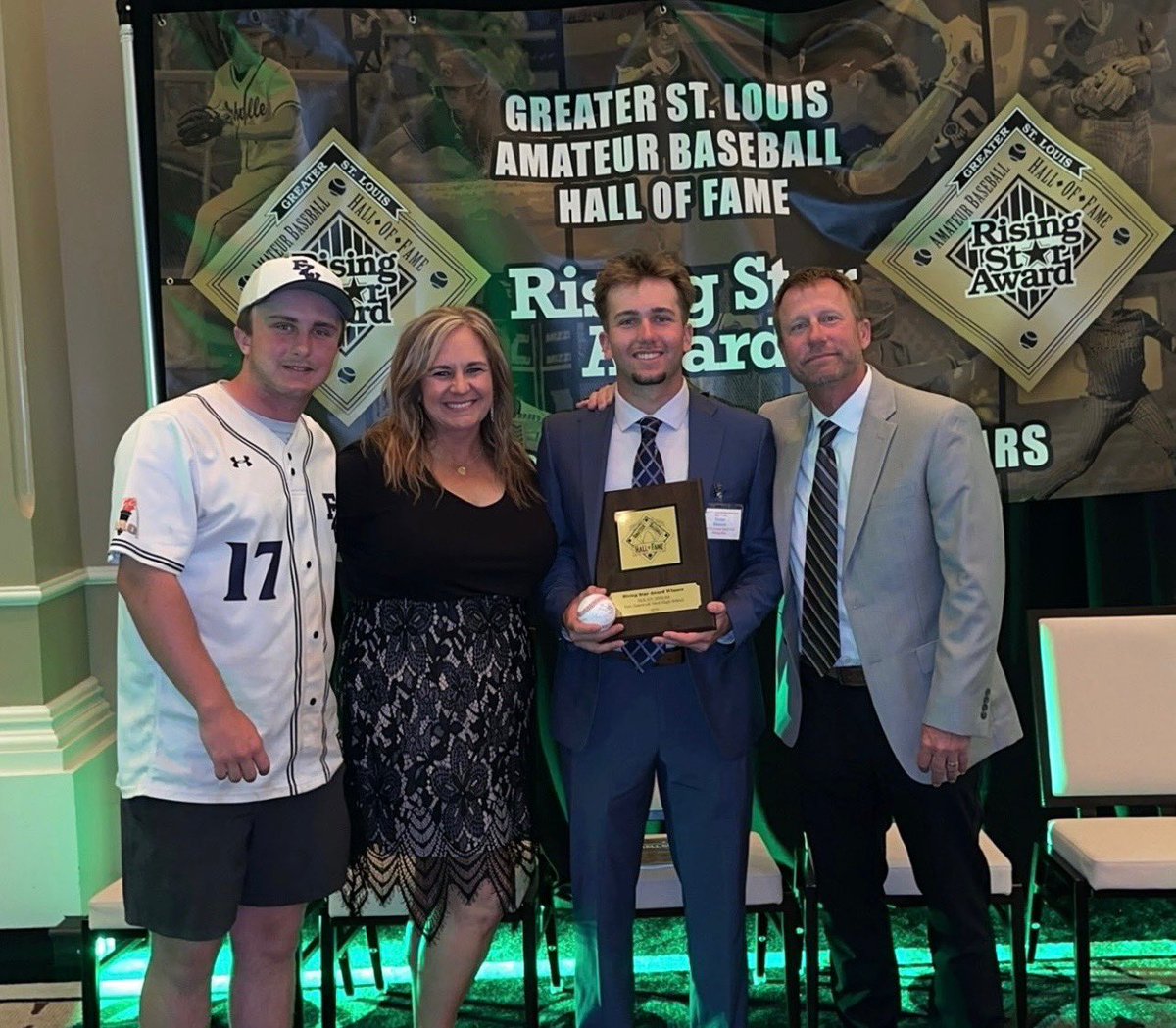 FZW Baseball tweet media