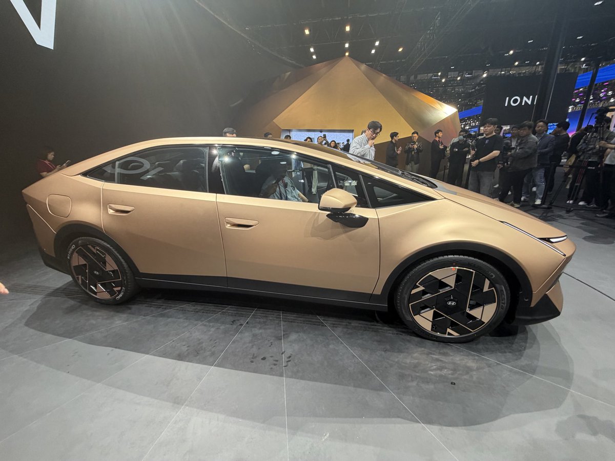 Tycho de Feijter tweet media