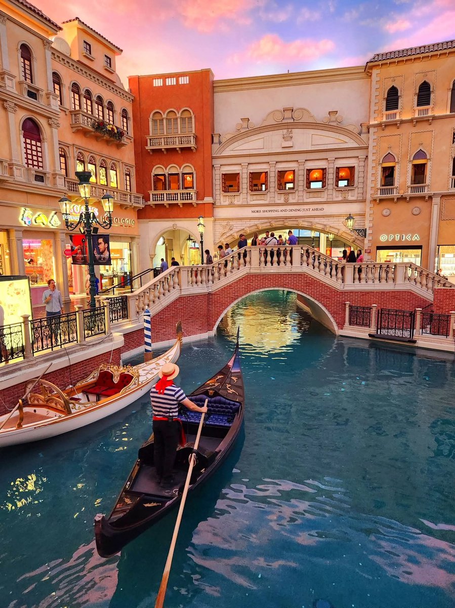 SCVegas's tweet image. The Venetian Resort 😍 #LasVegas