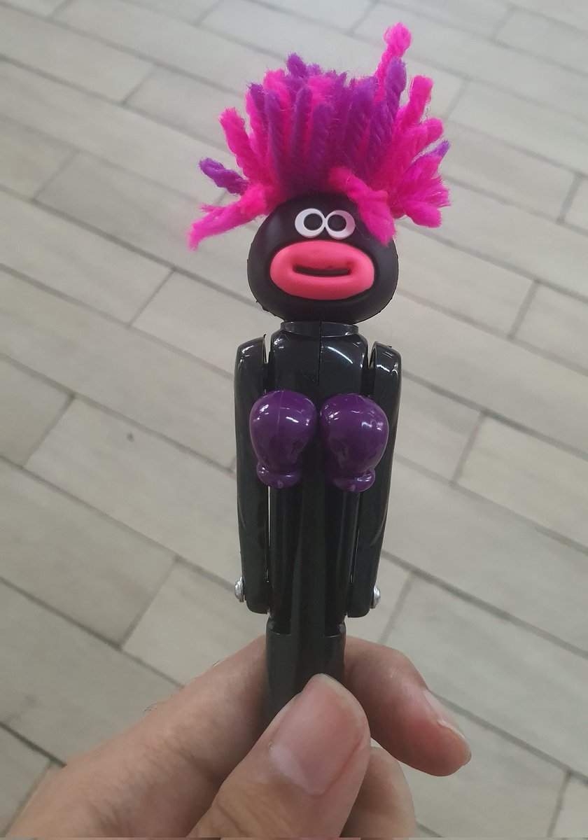 Ramen doodles ⚰️🕊️🍜 tweet media